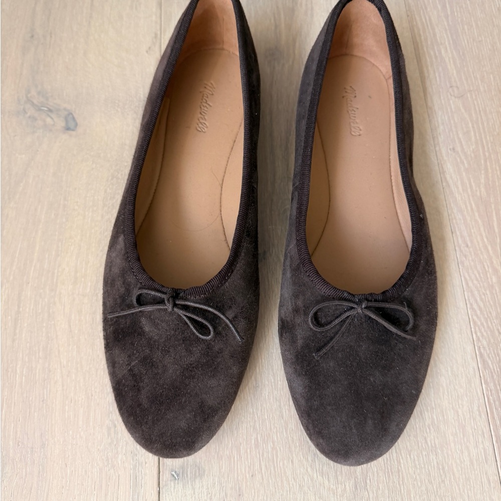 Madewell Women's Classic Suede Ballet Flats in Dark Brown